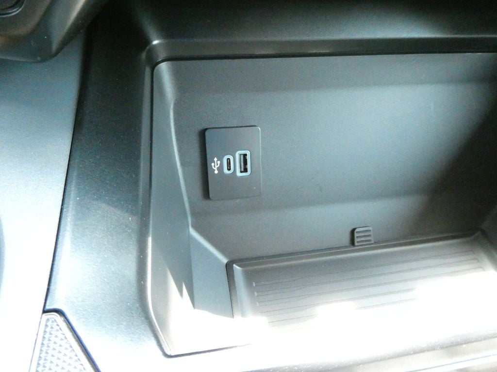 2026 Ford Super Duty F-250 SRW XLT 4WD Crew Cab 6.75' Box