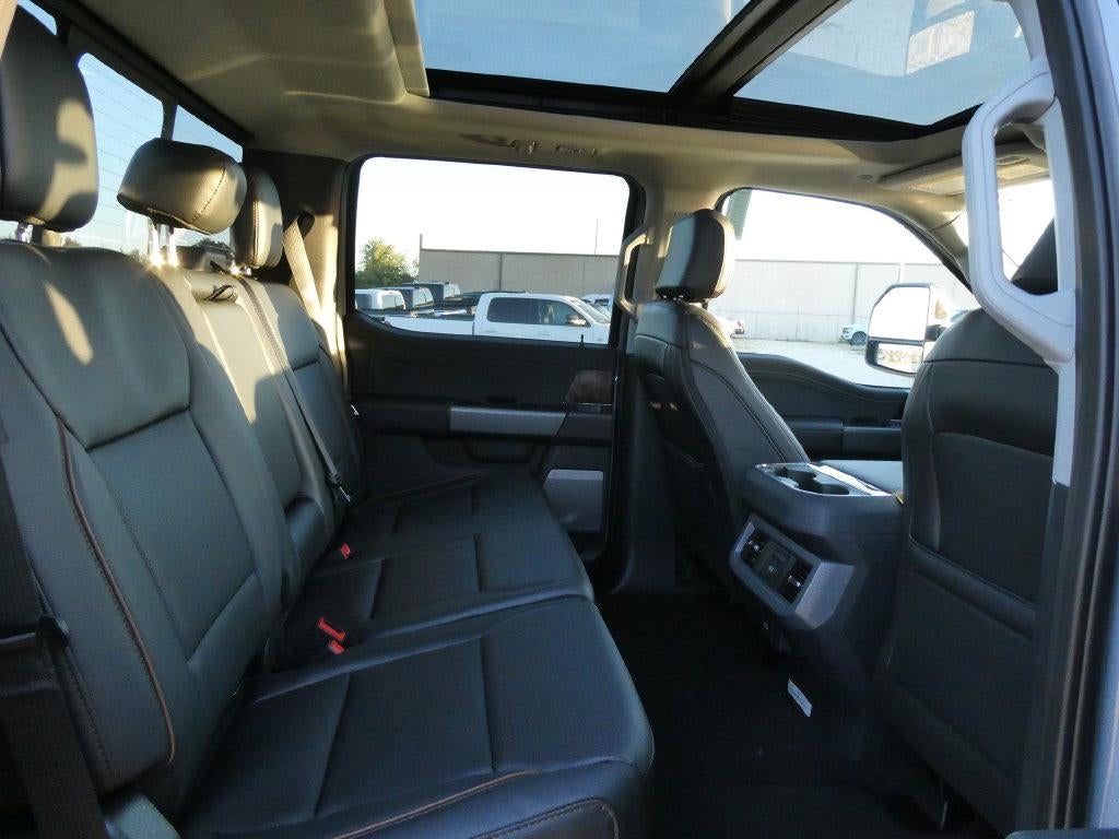 2027 Ford Super Duty F-250 SRW LARIAT 4WD Crew Cab 6.75' Box