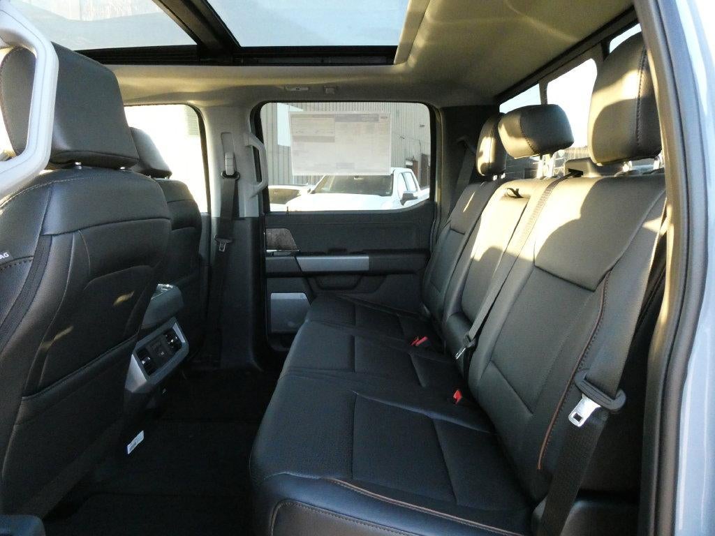 2027 Ford Super Duty F-250 SRW LARIAT 4WD Crew Cab 6.75' Box
