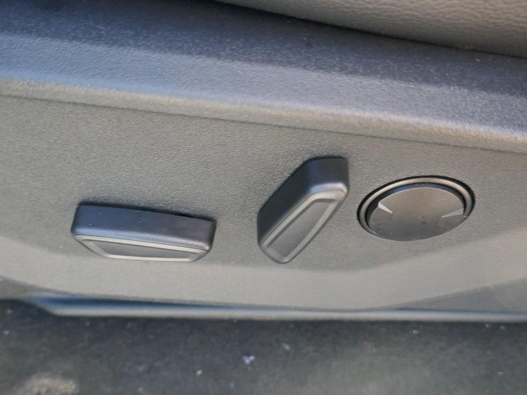 2026 Ford Super Duty F-250 SRW LARIAT 4WD Crew Cab 6.75' Box