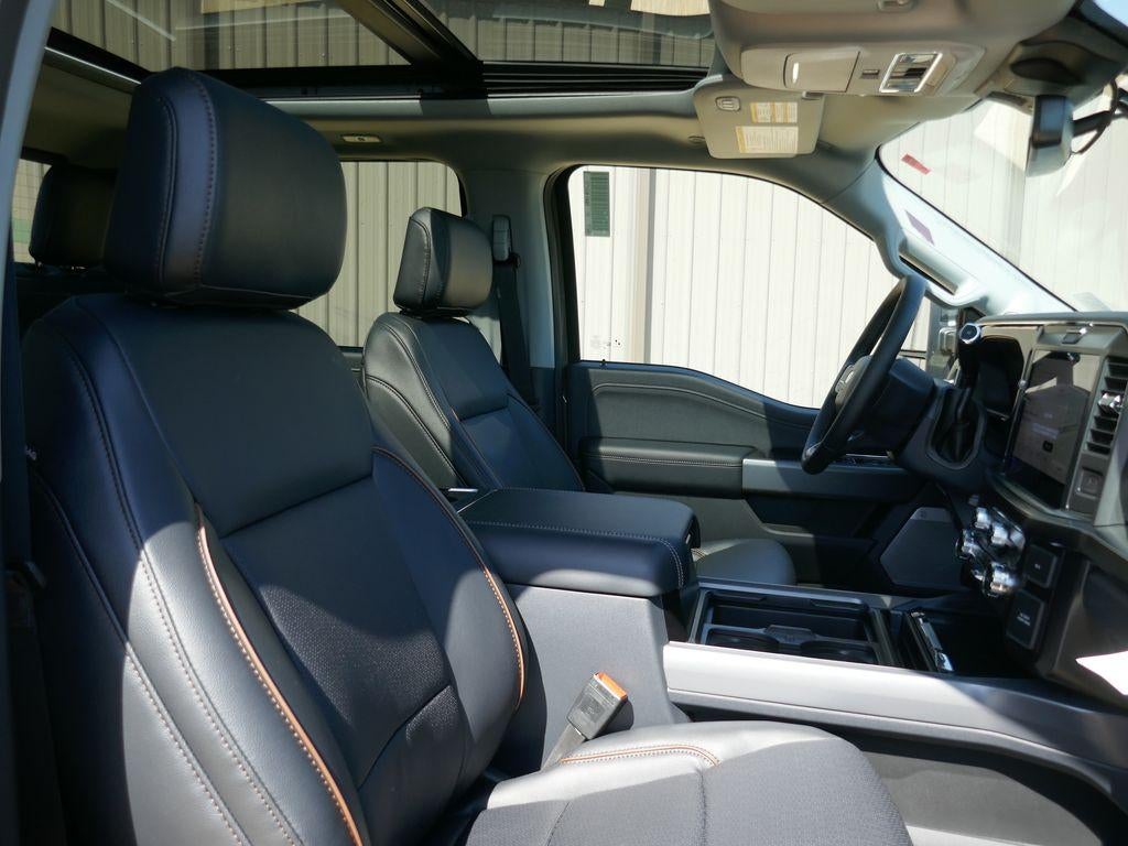 2026 Ford Super Duty F-250 SRW LARIAT 4WD Crew Cab 6.75' Box