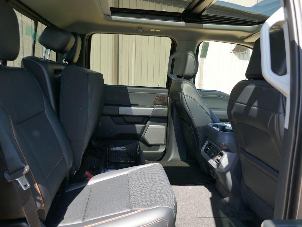 2026 Ford Super Duty F-250 SRW LARIAT 4WD Crew Cab 6.75' Box