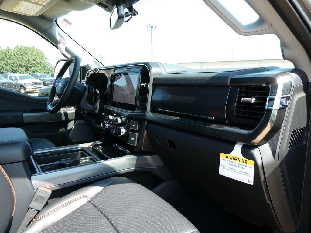 2026 Ford Super Duty F-250 SRW LARIAT 4WD Crew Cab 6.75' Box