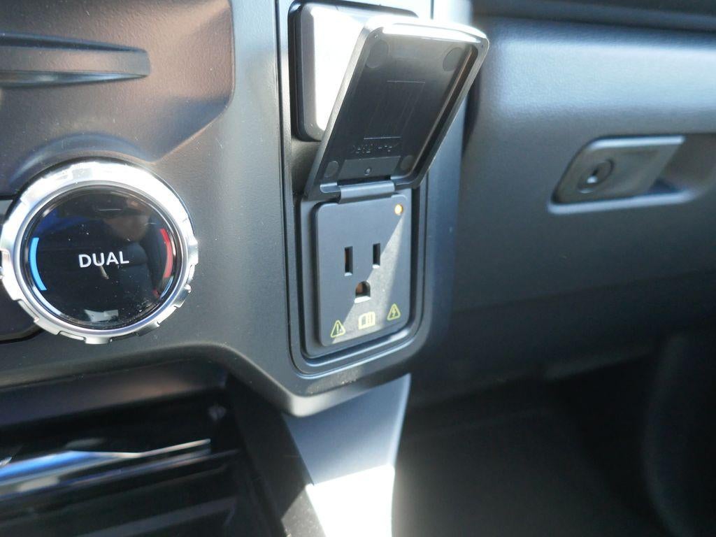 2026 Ford Super Duty F-250 SRW XL 4WD Crew Cab 6.75' Box