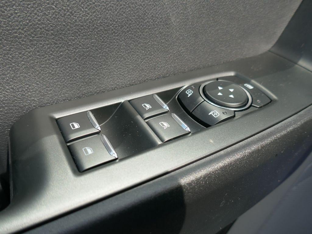 2026 Ford Super Duty F-250 SRW XL 4WD Crew Cab 6.75' Box