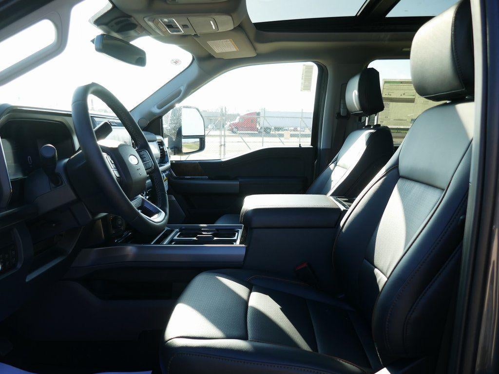 2026 Ford Super Duty F-250 SRW LARIAT 4WD Crew Cab 6.75' Box