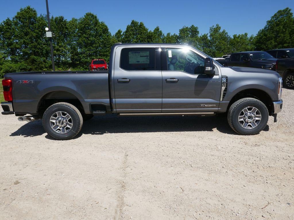 2026 Ford Super Duty F-250 SRW LARIAT 4WD Crew Cab 6.75' Box