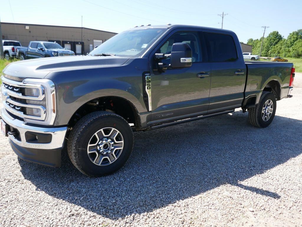 2026 Ford Super Duty F-250 SRW LARIAT 4WD Crew Cab 6.75' Box