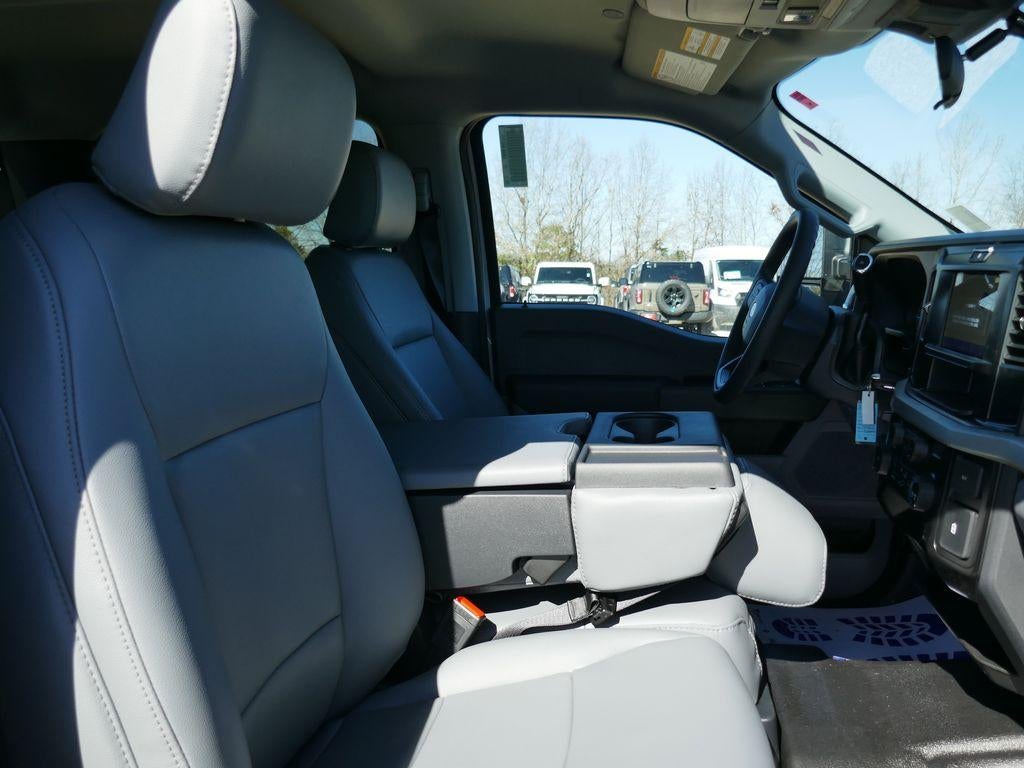 2026 Ford Super Duty F-250 SRW XL 4WD Crew Cab 6.75' Box