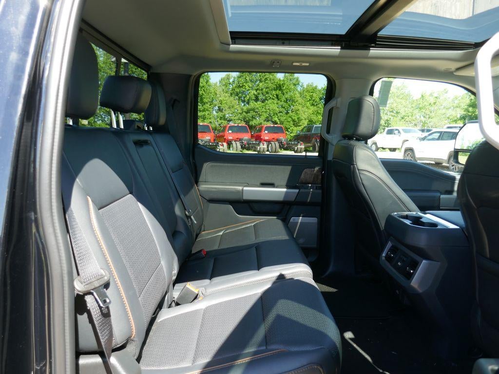 2026 Ford Super Duty F-250 SRW XL 4WD Crew Cab 6.75' Box
