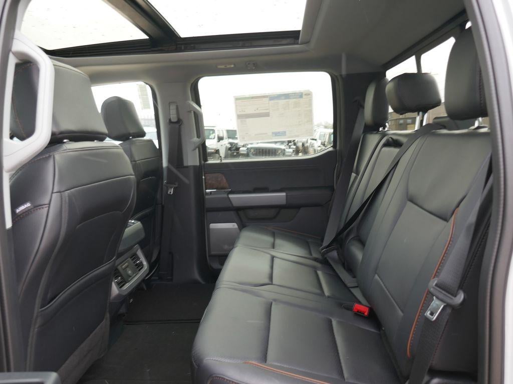 2026 Ford Super Duty F-250 SRW LARIAT 4WD Crew Cab 6.75' Box