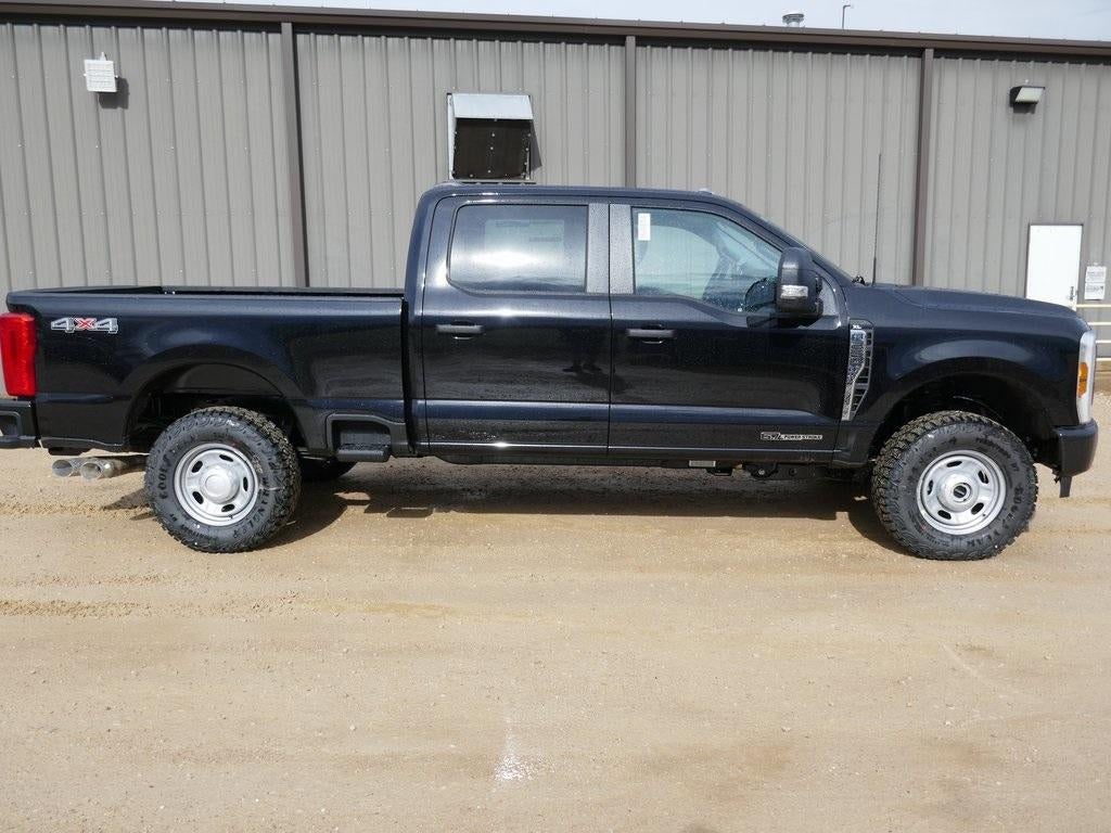 2026 Ford Super Duty F-250 SRW XL 4WD Crew Cab 6.75' Box