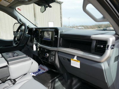 2026 Ford Super Duty F-250 SRW XL 4WD Crew Cab 6.75' Box