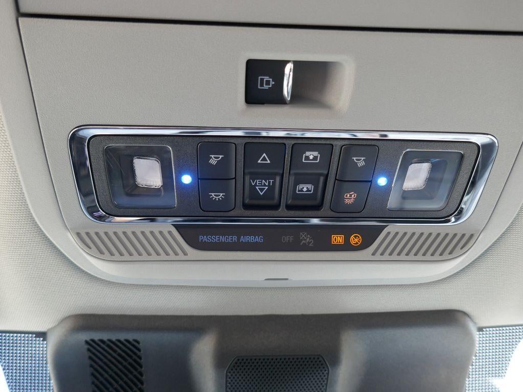 2026 Ford Super Duty F-250 SRW LARIAT 4WD Crew Cab 6.75' Box