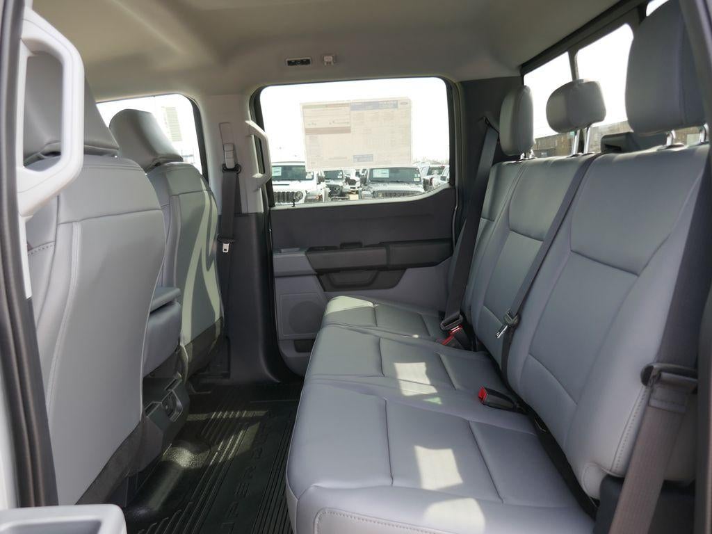 2026 Ford Super Duty F-250 SRW XL 4WD Crew Cab 6.75' Box