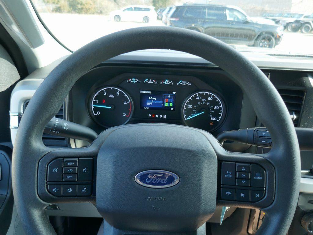 2026 Ford Super Duty F-250 SRW XL 4WD Crew Cab 6.75' Box