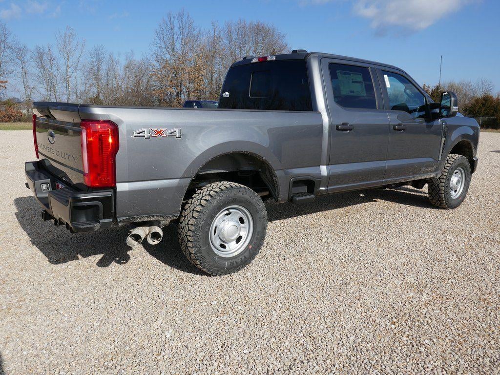 2026 Ford Super Duty F-250 SRW XL 4WD Crew Cab 6.75' Box