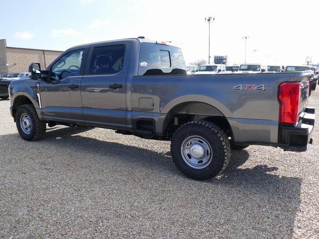 2026 Ford Super Duty F-250 SRW XL 4WD Crew Cab 6.75' Box