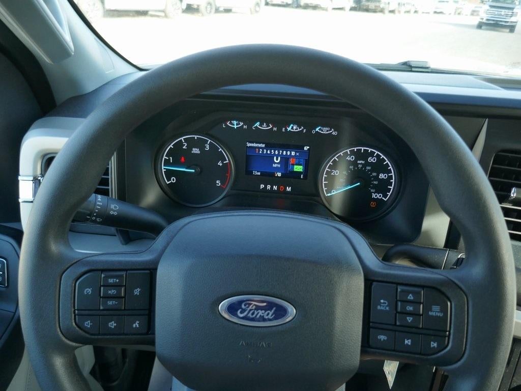 2026 Ford Super Duty F-250 SRW XL 4WD Crew Cab 6.75' Box