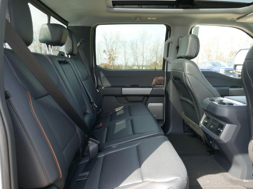 2026 Ford Super Duty F-250 SRW LARIAT 4WD Crew Cab 6.75' Box