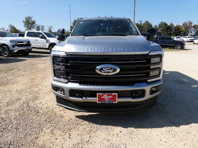 2027 Ford Super Duty F-350 SRW Platinum 4WD Crew Cab 8' Box