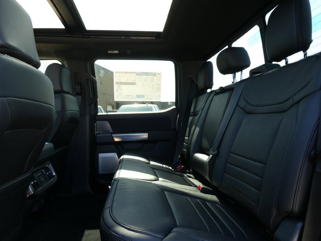 2027 Ford Super Duty F-350 SRW Platinum 4WD Crew Cab 8' Box