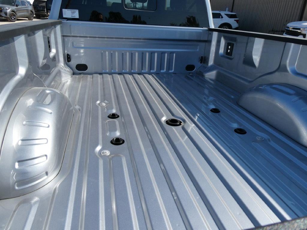 2027 Ford Super Duty F-350 SRW Platinum 4WD Crew Cab 8' Box