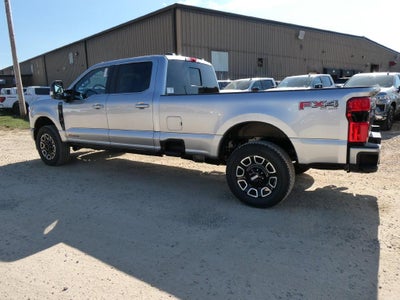 2027 Ford Super Duty F-350 SRW Platinum 4WD Crew Cab 8' Box