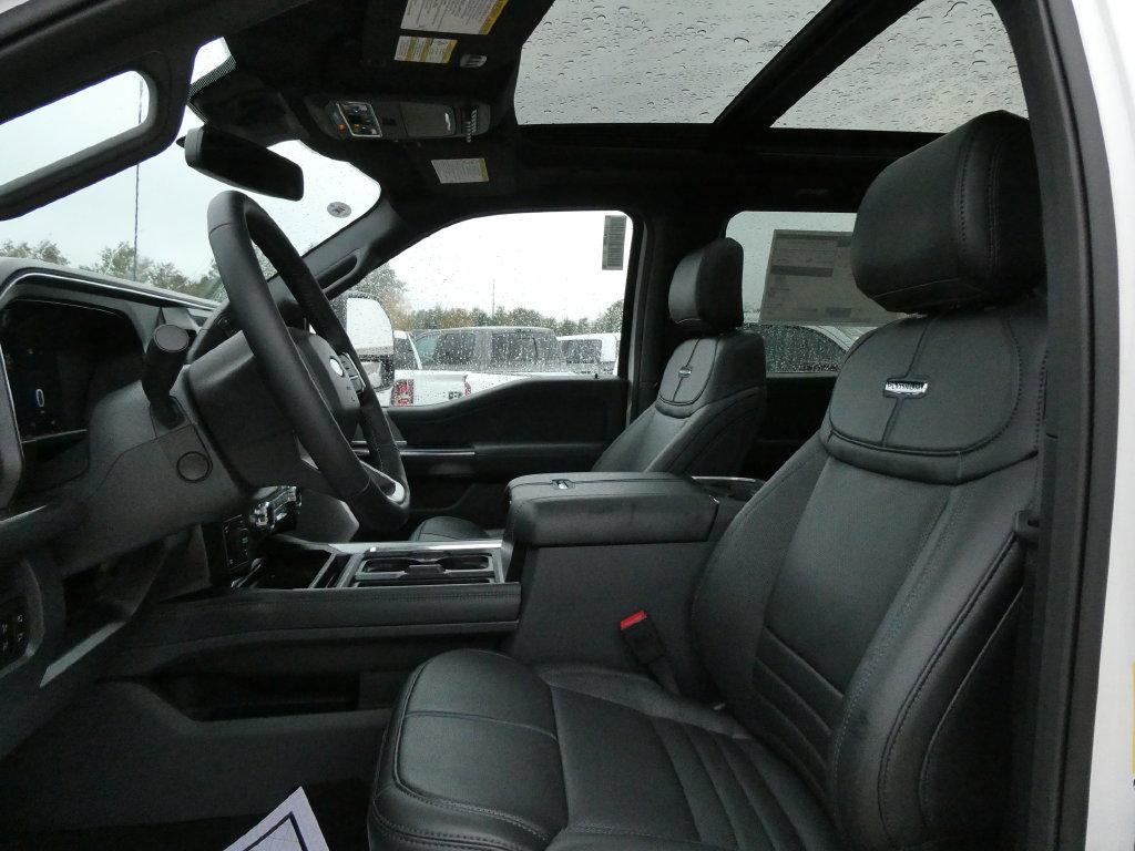 2027 Ford Super Duty F-350 SRW Platinum 4WD Crew Cab 8' Box