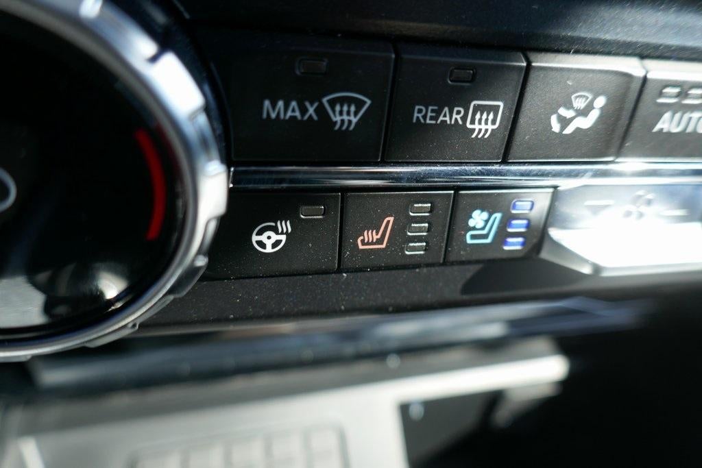 2026 Ford Super Duty F-350 SRW Platinum 4WD Crew Cab 8' Box