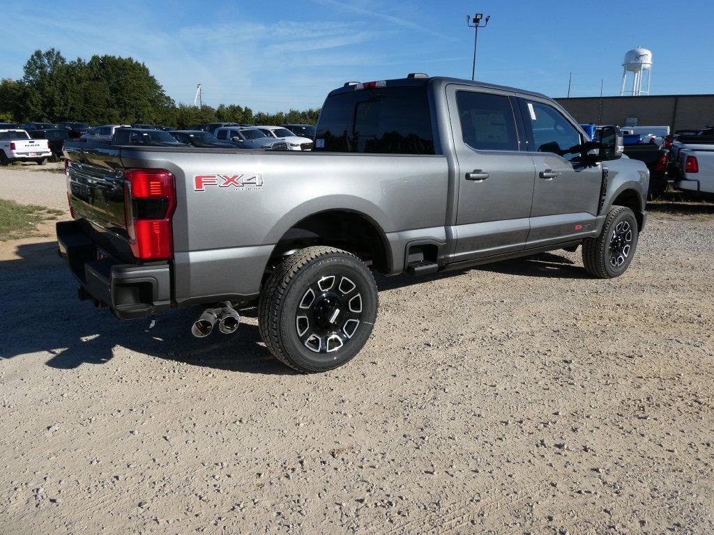 2027 Ford Super Duty F-350 SRW Platinum 4WD Crew Cab 6.75' Box