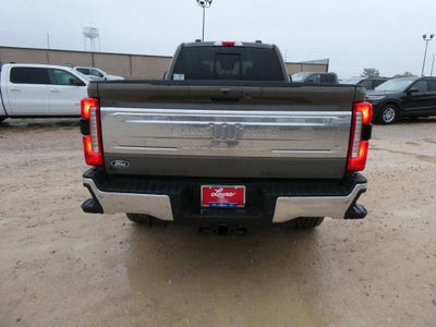 2027 Ford Super Duty F-350 SRW King Ranch 4WD Crew Cab 8' Box