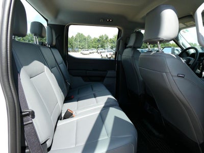 2026 Ford Super Duty F-350 SRW XL 4WD Crew Cab 6.75' Box