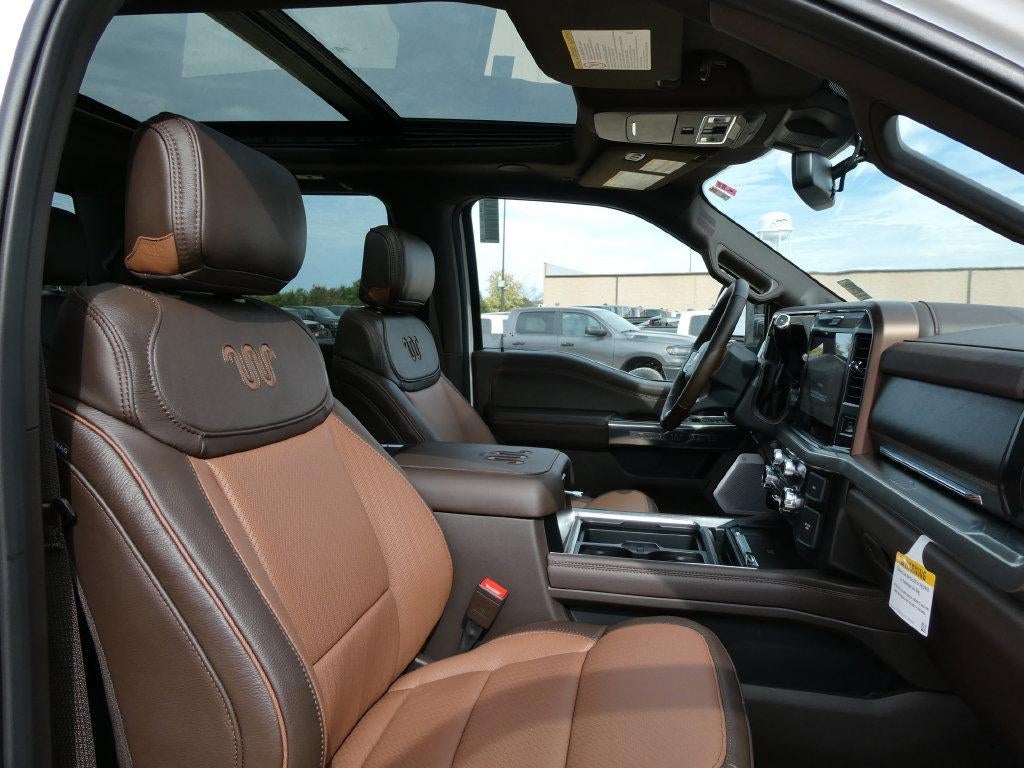 2027 Ford Super Duty F-350 SRW King Ranch 4WD Crew Cab 6.75' Box