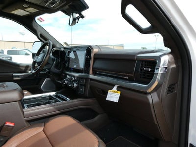 2027 Ford Super Duty F-350 SRW King Ranch 4WD Crew Cab 6.75' Box