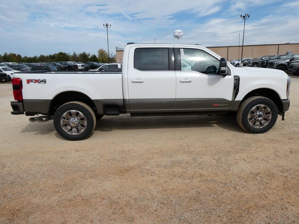 2027 Ford Super Duty F-350 SRW King Ranch 4WD Crew Cab 6.75' Box