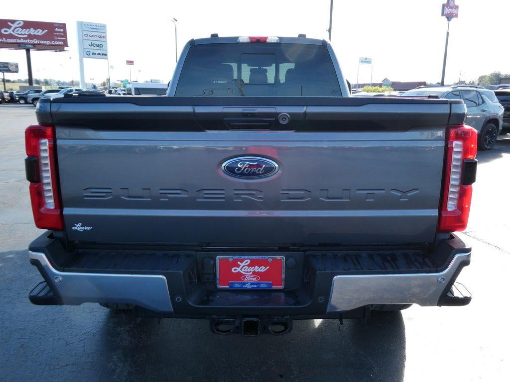 2023 Ford Super Duty F-350 SRW LARIAT 4WD Crew Cab 6.75' Box