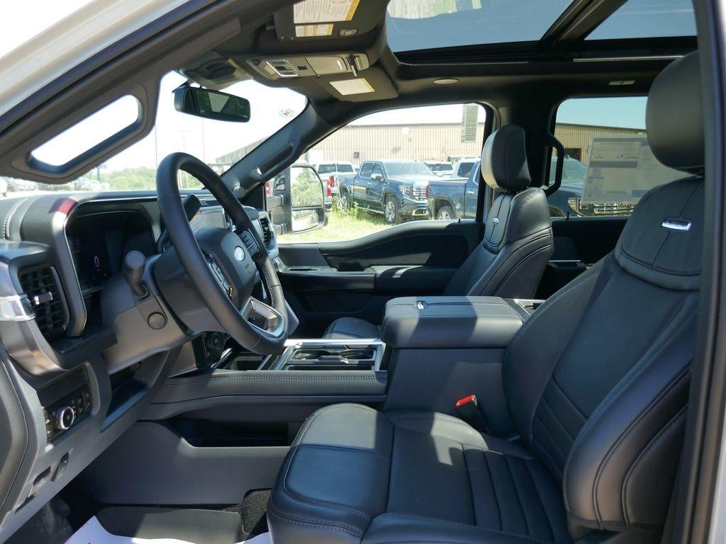 2026 Ford Super Duty F-350 SRW Platinum 4WD Crew Cab 8' Box