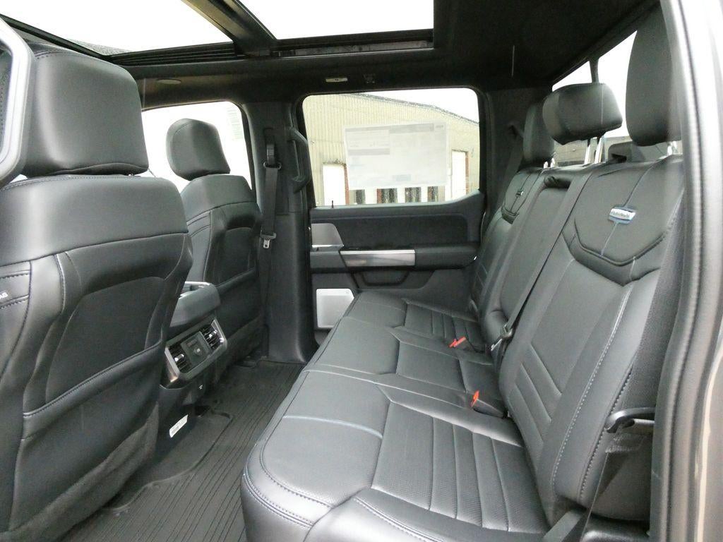 2026 Ford Super Duty F-350 SRW Platinum 4WD Crew Cab 6.75' Box