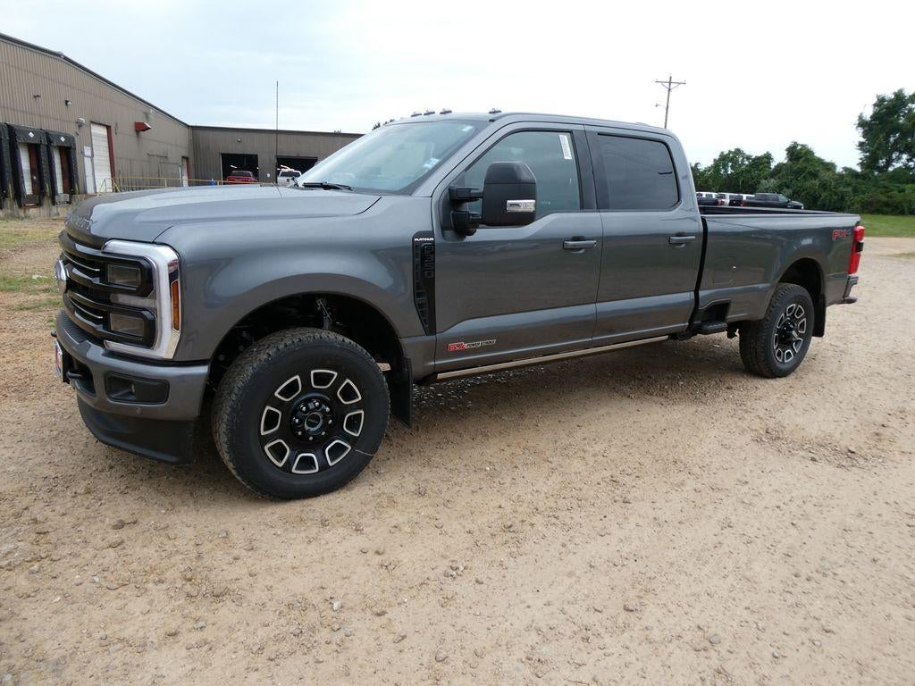 2026 Ford Super Duty F-350 SRW Platinum 4WD Crew Cab 6.75' Box