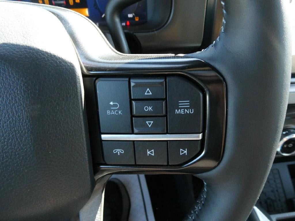 2027 Ford Super Duty F-350 SRW Platinum 4WD Crew Cab 6.75' Box