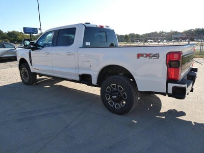 2027 Ford Super Duty F-350 SRW Platinum 4WD Crew Cab 6.75' Box
