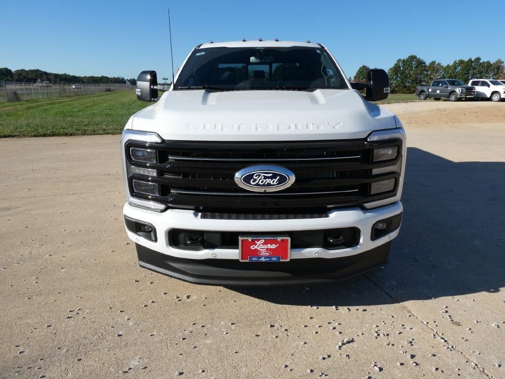 2027 Ford Super Duty F-350 SRW Platinum 4WD Crew Cab 6.75' Box
