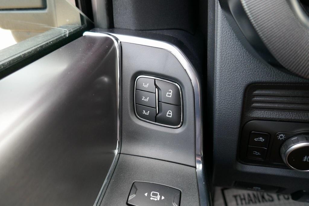 2026 Ford Super Duty F-350 SRW Platinum 4WD Crew Cab 6.75' Box