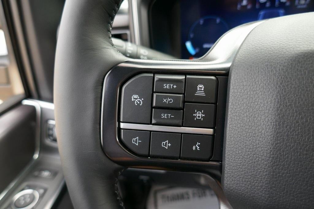 2026 Ford Super Duty F-350 SRW Platinum 4WD Crew Cab 6.75' Box