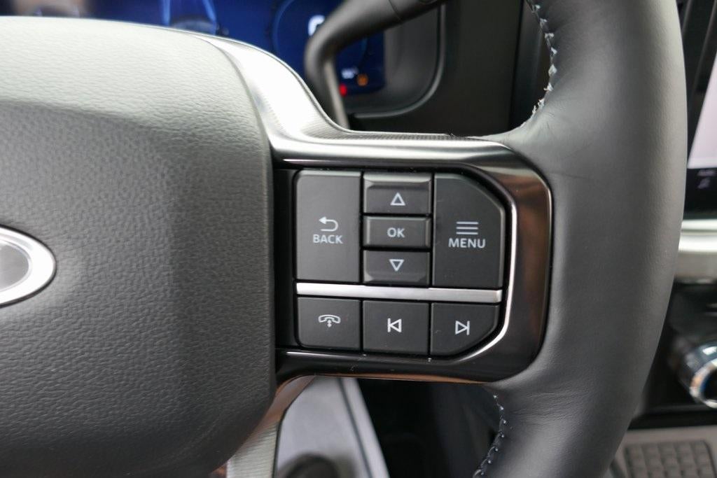 2026 Ford Super Duty F-350 SRW Platinum 4WD Crew Cab 6.75' Box