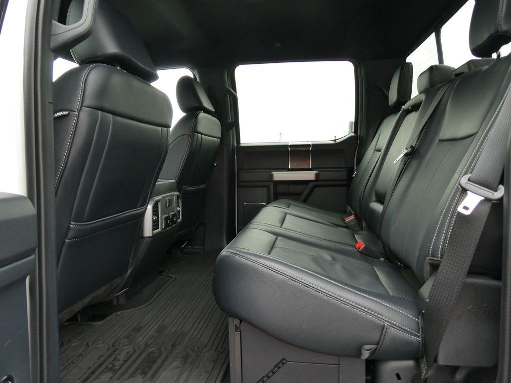 2022 Ford Super Duty F-350 SRW LARIAT 4WD Crew Cab 6.75' Box