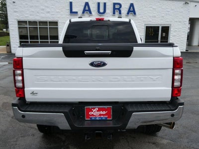 2022 Ford Super Duty F-350 SRW LARIAT 4WD Crew Cab 6.75' Box