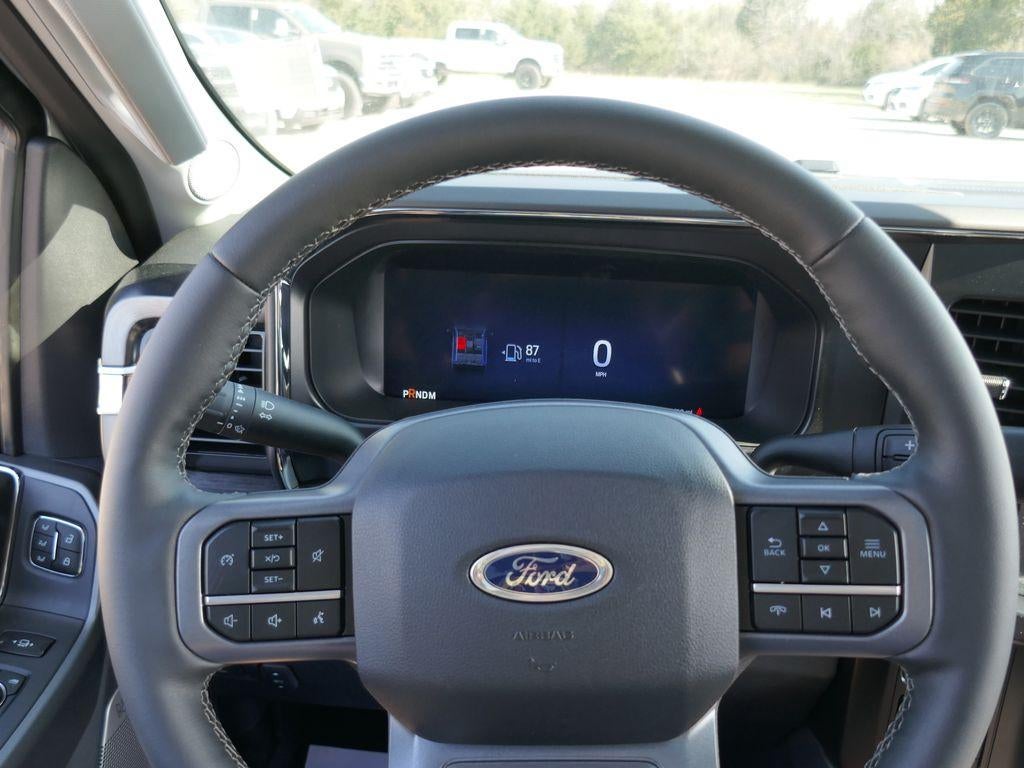 2026 Ford Super Duty F-350 SRW LARIAT 4WD Crew Cab 8' Box