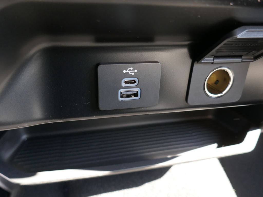 2026 Ford Super Duty F-350 SRW XL 4WD Crew Cab 8' Box